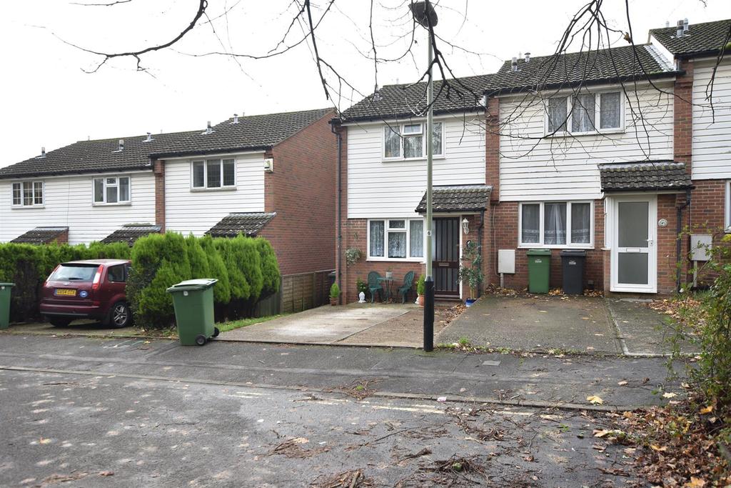 Swynford Drive, St. LeonardsOnSea 2 bed semidetached house £220,000