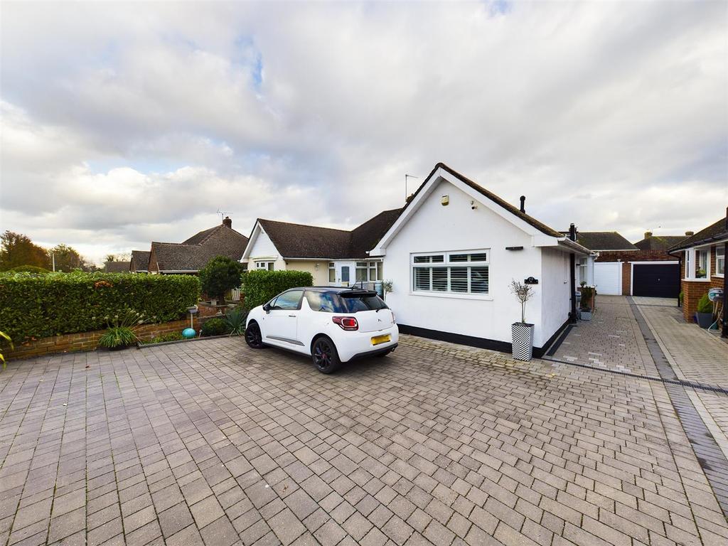 Copperhouse Road, Strood 2 bed semidetached bungalow £425,000