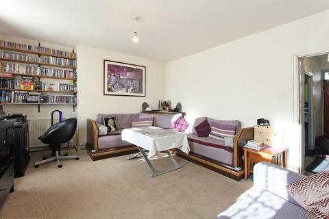 Flat 15, Cameron House Comber Grove, London, SE5 0UJ