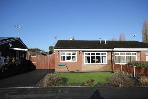 5 Copeland Close, Cheadle, Stoke-on-trent, ST10 1HP