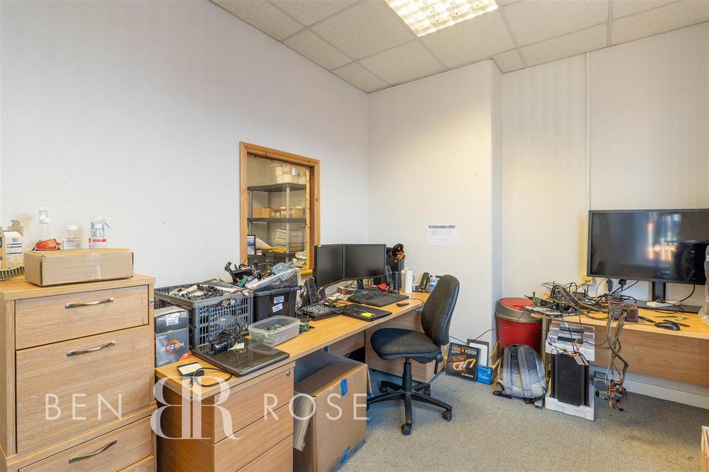 Office 1