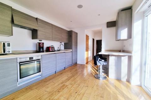 2 bedroom flat to rent - Darwin Road, Ealing, W5 4BB