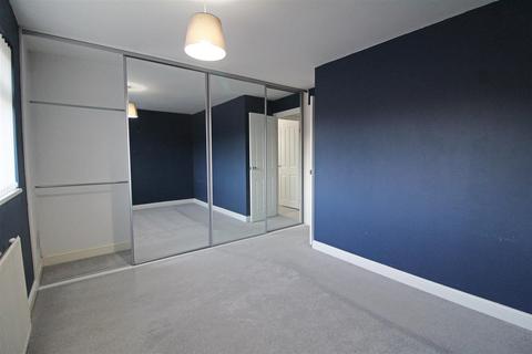 18 Harkness Close, Bletchley, Milton Keynes, MK2 3NB