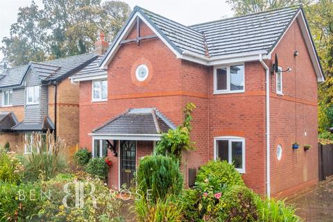 4 bedroom detached house for sale - The Chase, Leyland