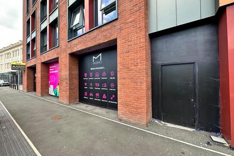 Retail property (high street) to rent, The Kingsway, Swansea