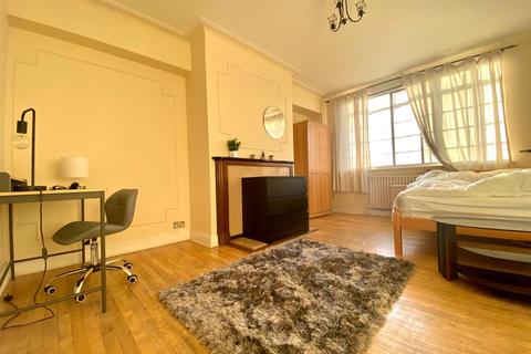 House share to rent - Adelaide Road, Swiss Cottage, London