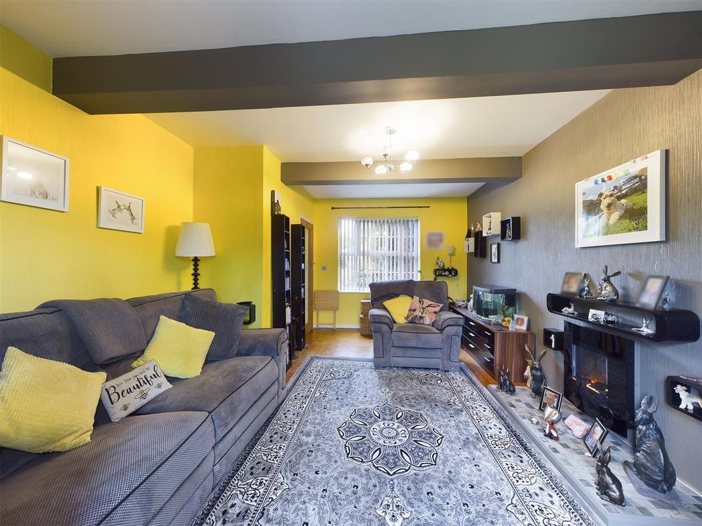 Fortyfoot, Bridlington 3 bed end of terrace house £199,950