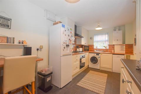3 bedroom terraced house for sale - The Greenway, Gipsyville, Hull