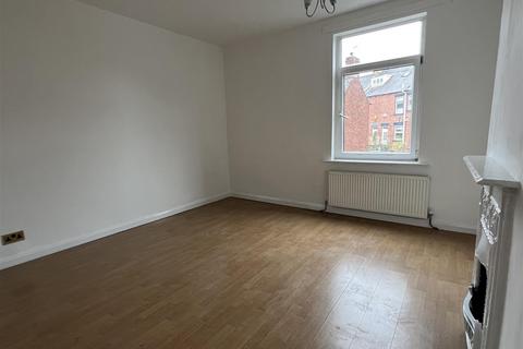 69 Caxton Street, Barnsley, S70 2LF