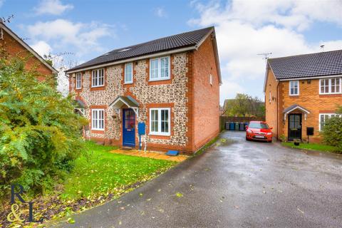 3 bedroom semi-detached house for sale - Mardale Close, Gamston, Nottingham