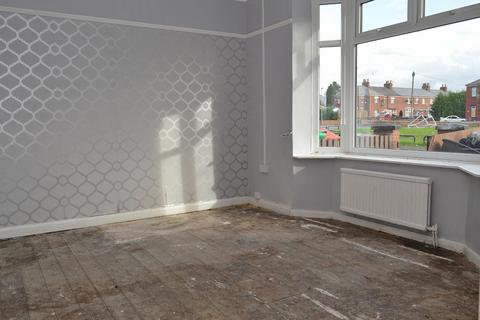 18 Seventh Avenue, Oldham, OL8 3SE