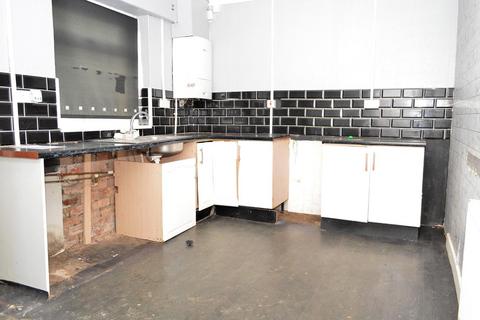 18 Seventh Avenue, Oldham, OL8 3SE
