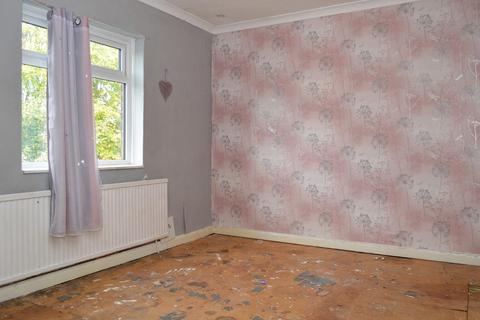 18 Seventh Avenue, Oldham, OL8 3SE