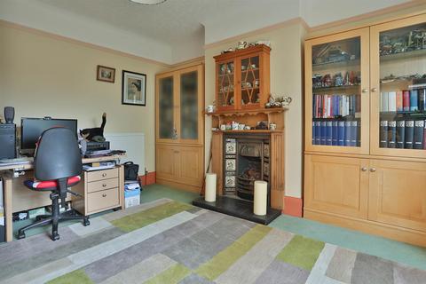 4 bedroom detached house for sale - Medbourne Road, Drayton, Market Harborough