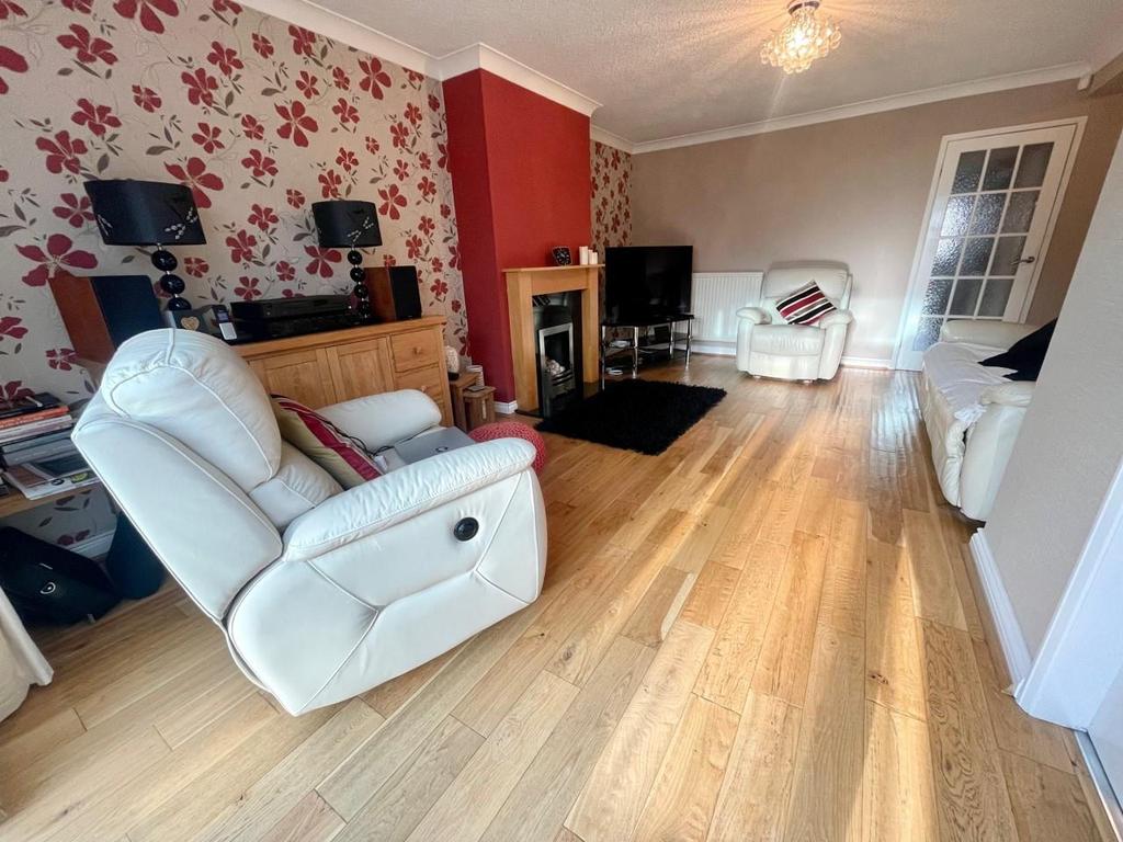 Langley Hall Road, Solihull 3 bed semidetached house for sale £330,000