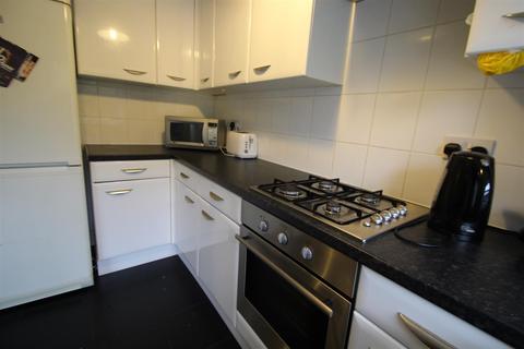 2 bedroom apartment to rent - Ashville Road, Burley, Leeds, LS4 2LJ
