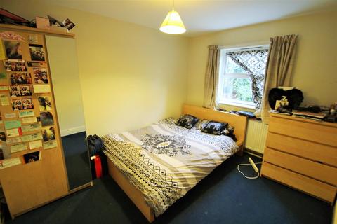 2 bedroom apartment to rent - Ashville Road, Burley, Leeds, LS4 2LJ