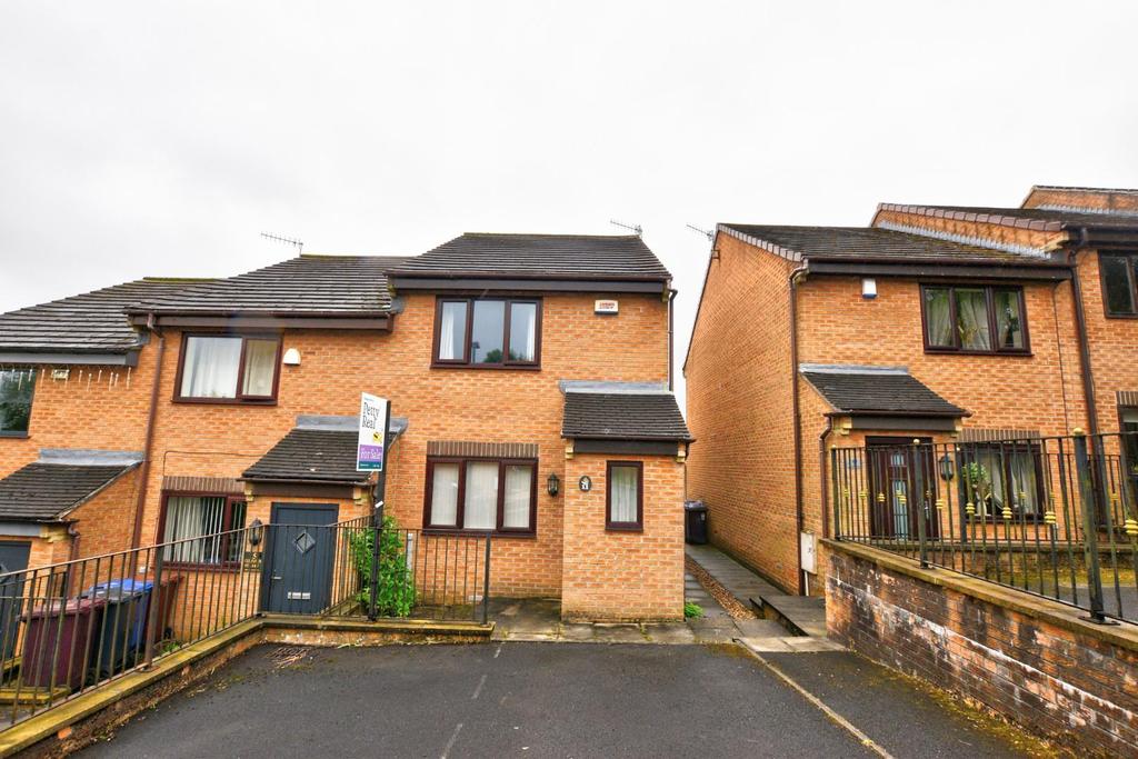 Telford Street, Burnley 2 bed terraced house £695 pcm (£160 pw)
