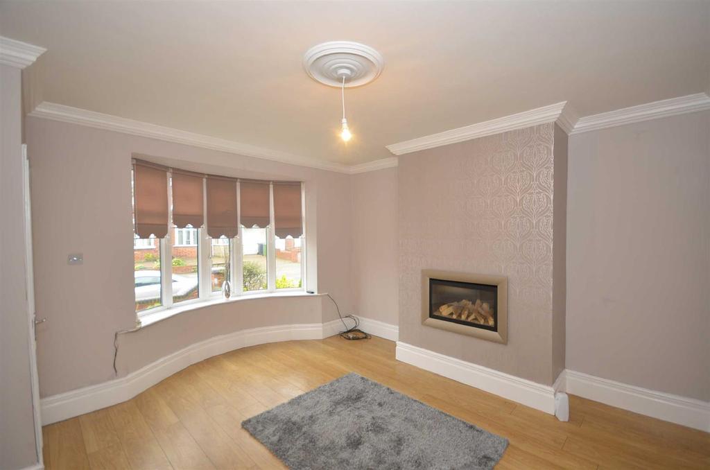Ambleside Terrace, Sunderland 2 bed semidetached house £750 pcm (£