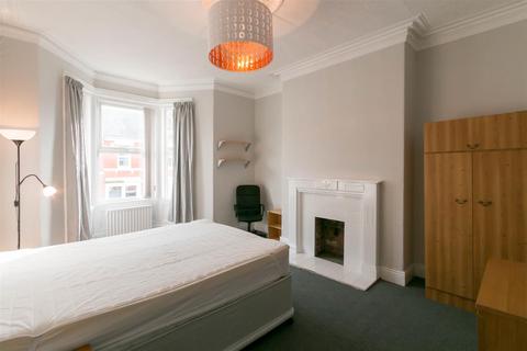 3 bedroom flat to rent - Bayswater Road, Jesmond, Newcastle upon Tyne