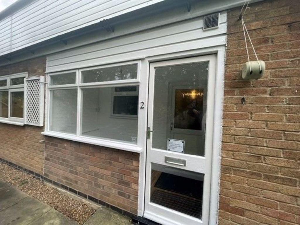 Elmfield Avenue, Stoneygate, Leicester 1 bed flat £695 pcm (£160 pw)
