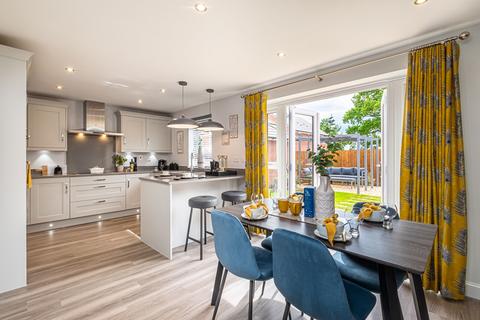 5 bedroom detached house for sale - Lamberton at Willow Grove Southern Cross, Wixams MK42