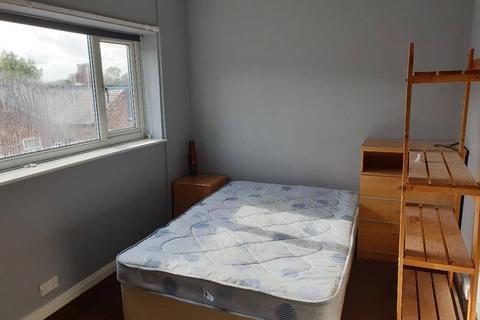 4 bedroom maisonette to rent - Wilmslow Road, Manchester, Greater Manchester, M14