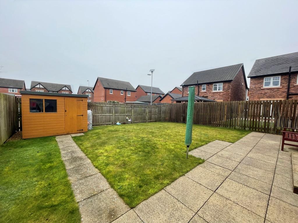 1 Hawthorn Close, Dumfries, DG1 3 TR - Braidwoods S