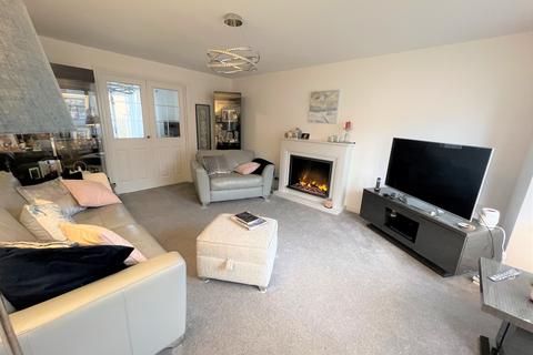 21 Cornmill Crescent, Holystone, Newcastle Upon Tyne, NE27 0LA