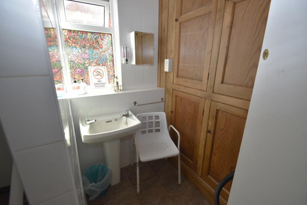 Shower Room &amp; Linen Cupboard