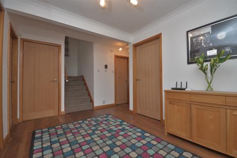 20 Glen Drive, Helensburgh, G84 9BJ
