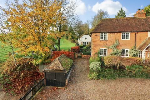 4 bedroom semi-detached house for sale - Broxhall Cottage and Barn, Pett Bottom, Canterbury