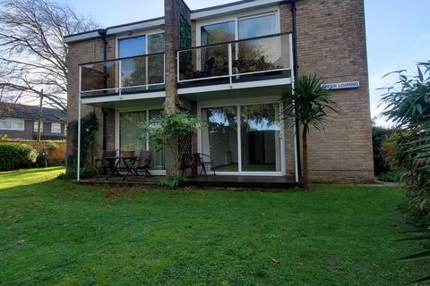 2 bedroom apartment to rent, Mudeford, Christchurch BH23