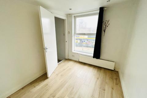 6 Brewery Road, London, SE18 7PT