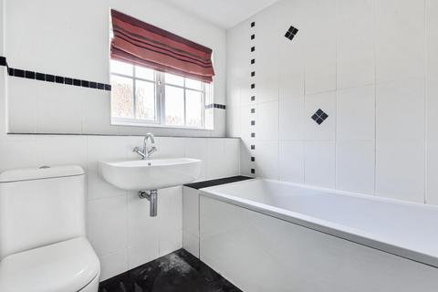 35 Camford Close, Beggarwood, Basingstoke, RG22 4UJ