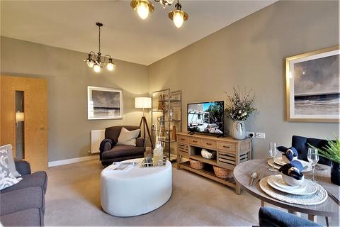 2 bedroom apartment for sale - Queens Road, Weybridge, Surrey, KT13