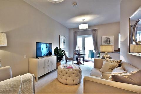 1 bedroom apartment for sale - Queens Road, Weybridge, Surrey, KT13