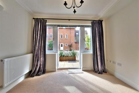 2 bedroom apartment for sale - Cobham Grange, Between Streets, Cobham, Surrey, KT11