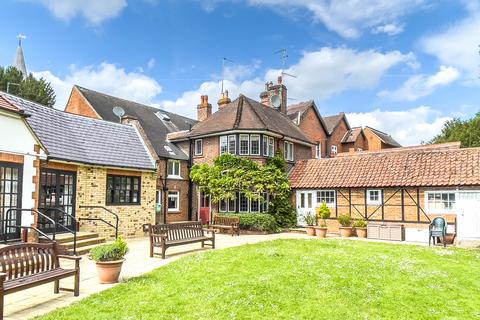 undefined, Downside Bridge Road, Cobham, Surrey, KT11