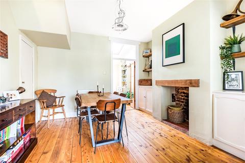 5 College Avenue, Exeter, EX2 4TH