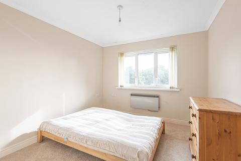 1 bedroom apartment for sale, Bricksbury Hill, Farnham, Surrey, GU9