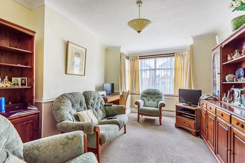 38 Beckingham Road, Guildford, GU2 8BT