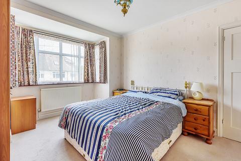 38 Beckingham Road, Guildford, GU2 8BT