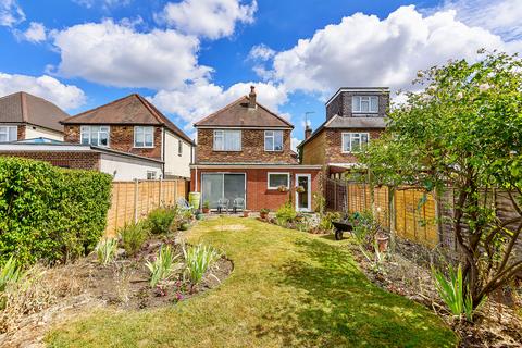 38 Beckingham Road, Guildford, GU2 8BT