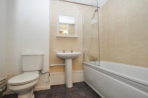 2 bedroom apartment for sale - Collingwood Crescent, Guildford, Surrey, GU1