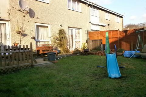 15 Park Barn Drive, Guildford, GU2 8EP