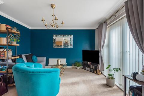 1 bedroom apartment for sale - Weatherill Close, Guildford, Surrey, GU1