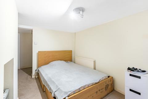 2 bedroom maisonette for sale - Church Road, Guildford, Surrey, GU1
