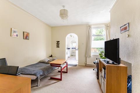 2 bedroom maisonette for sale - Church Road, Guildford, Surrey, GU1