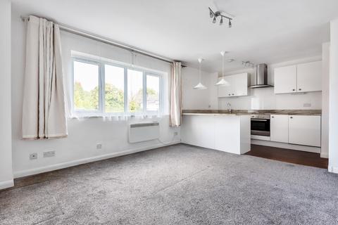 9 Cedars Court, Guildford, GU1 1YZ